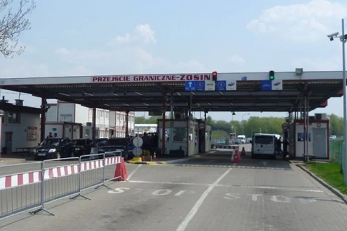 Międzynarodowe drogowe przejście graniczne Zosin – Uściług