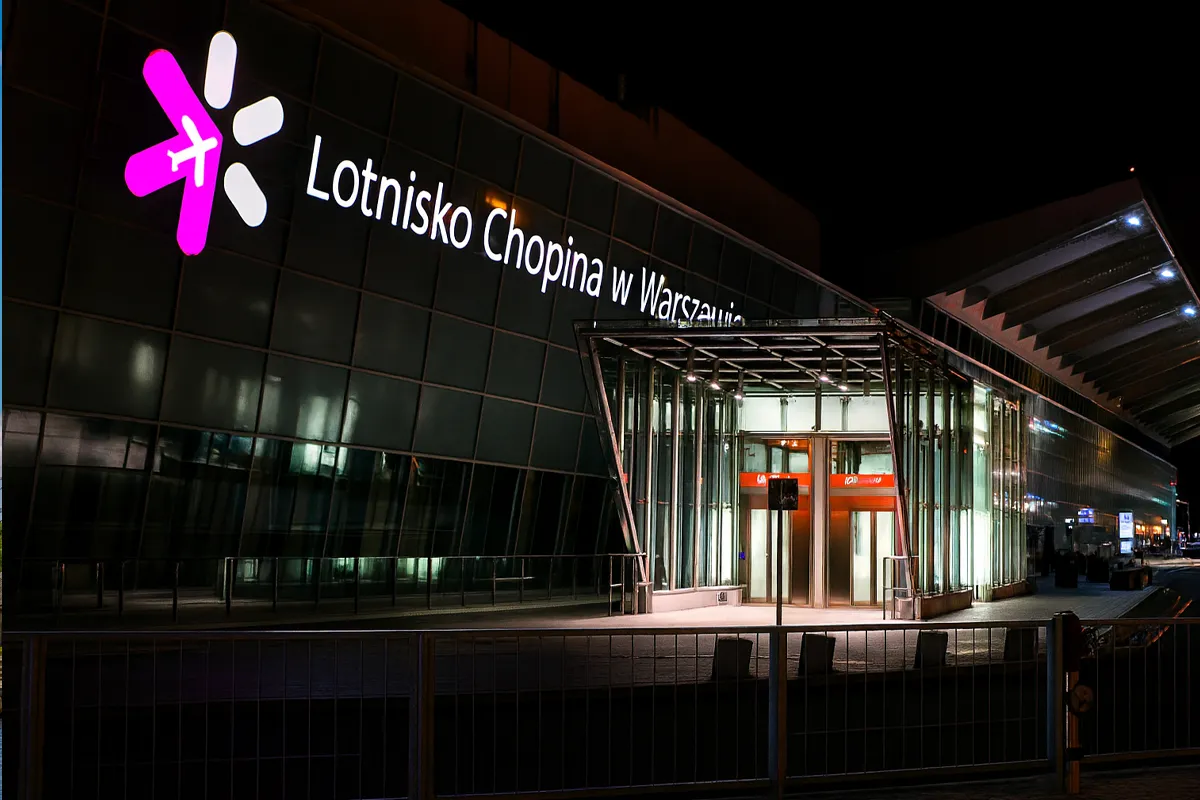 Zintegrowany system bezpieczeństwa na lotnisku w Warszawie